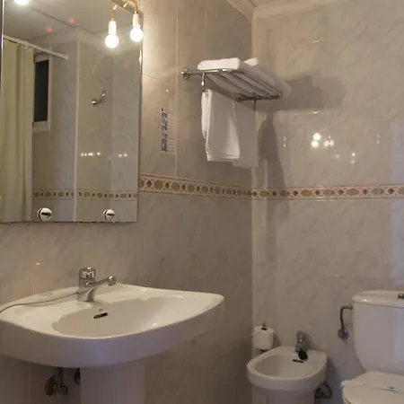 科隆酒店 3* 貝尼多姆