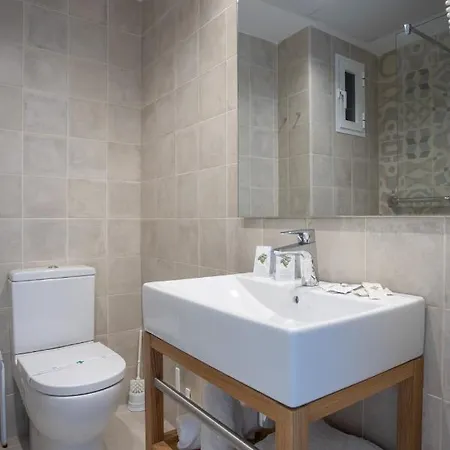 Colon בנידורם